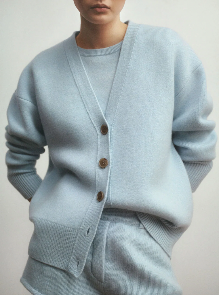 Knits that Know Chic